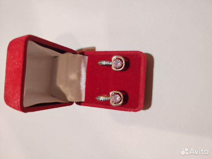 Серьги женские