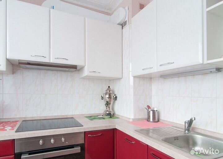 Кухня Красно-Белая на заказ с гарантией