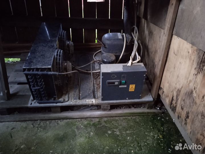 Сплит система для холодильной камеры