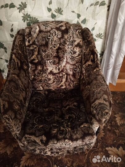 Диван и 2 кресла