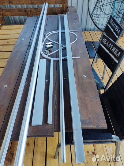 Комплект фурнитуры для двери купе