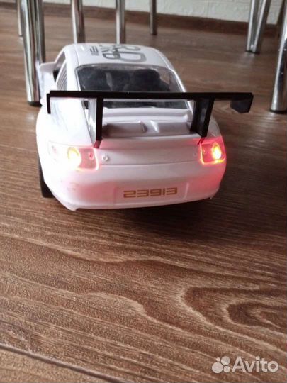 Машина на пульте управления