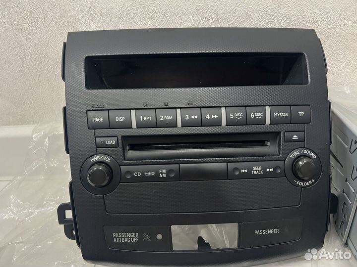 Штатный магнитофон mitsubishi pajero