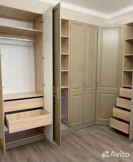 Шкафы встроенные, купе, распашные на заказ