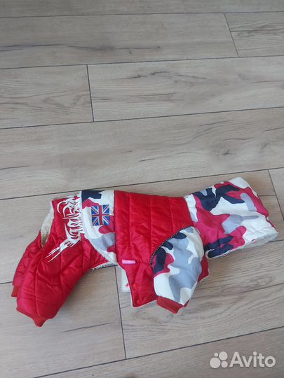 Зимний комбинезон для маленькой собаки