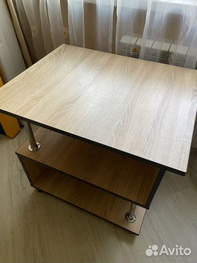 Журнальный стол