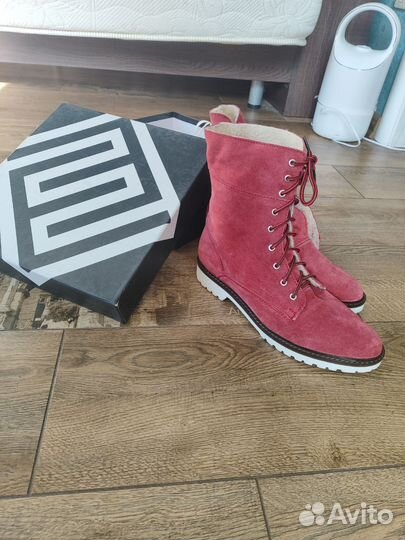 Ботинки зимние новые 41 р натур замша