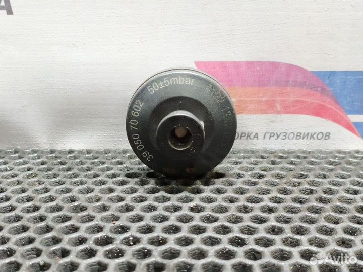 41221282 Датчик давления воздуха