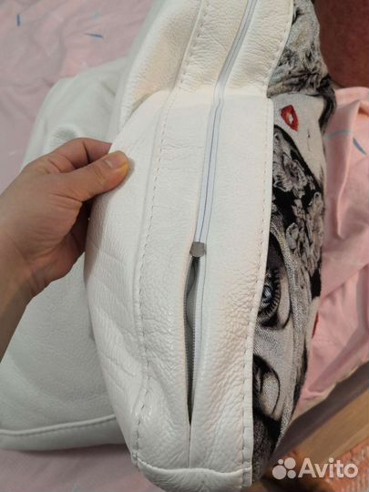 Декоративная Подушка фабрики 8 марта