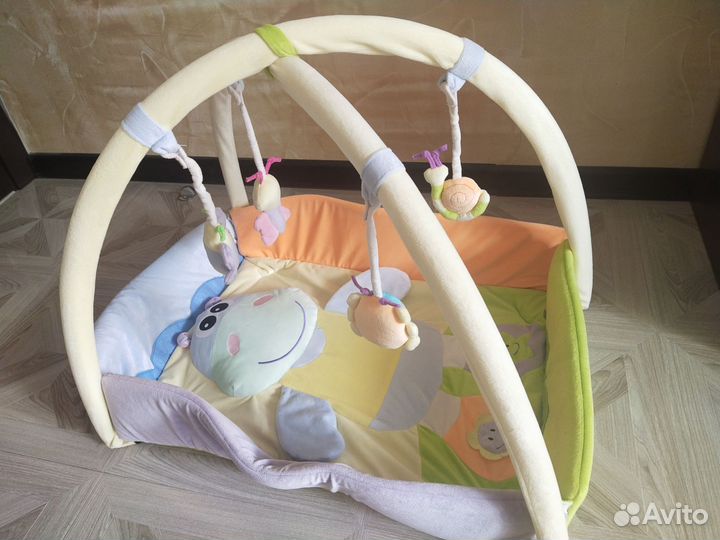 Детский развивающий коврик Бегемотик