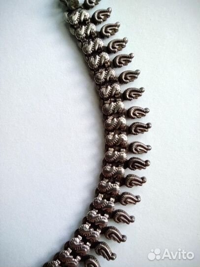 Серебряное ожерелье в индийском стиле