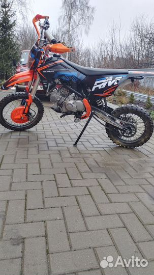 Питбайк Regulmoto spitfire pro 140cc