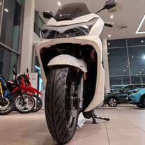 Скутер Honda PCX 160
