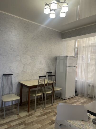 2-к. квартира, 58 м², 3/5 эт.