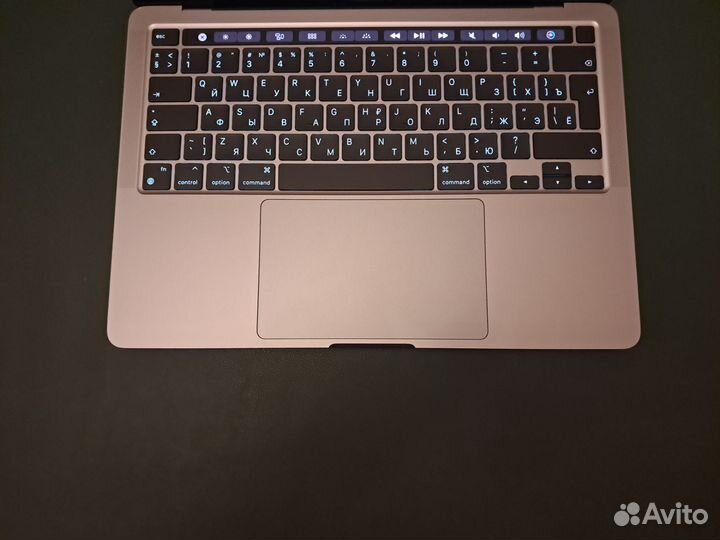 Apple MacBook Pro M1 8/512, почти идеал