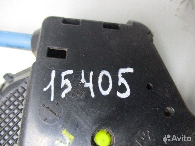 Замок двери передней правой Toyota RAV 4 3 (CA30)