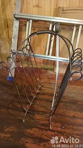 Металлическая дровница