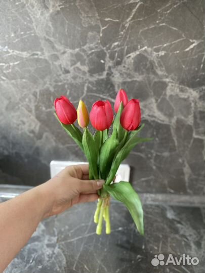 Тюльпаны из силикона (в остатке только малиновые)