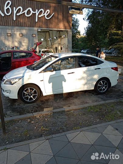 Hyundai Solaris 1.4 МТ, 2015, 197 000 км