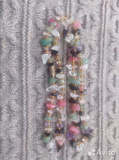 Бусы из самоцветов