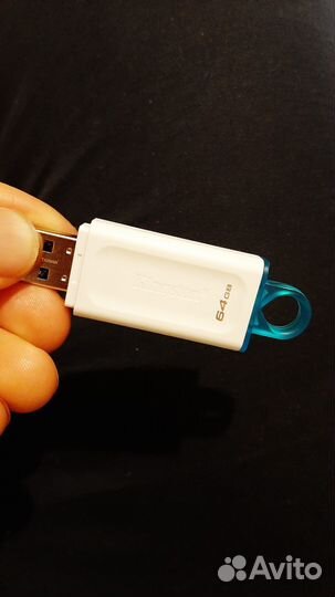 Флэшка Kingston 64 Gb