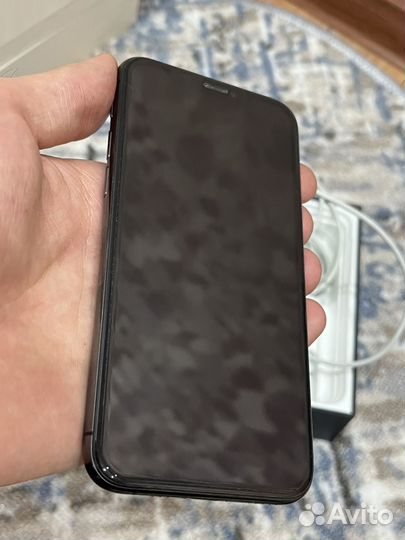 iPhone 11 Pro, 64 ГБ