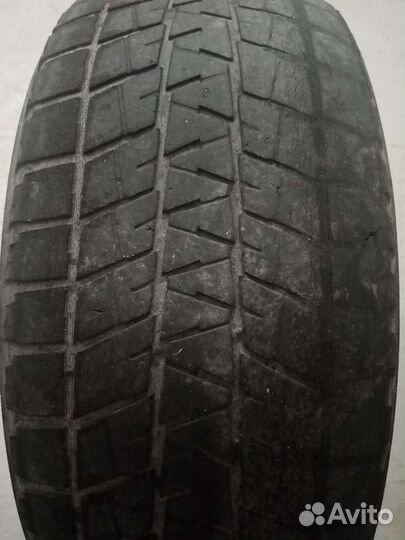 Bridgestone Blizzak DM-V1 285/60 R18