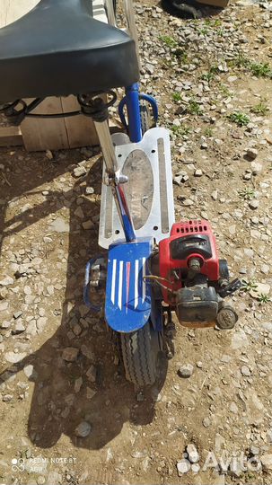 Бензиновый самокат