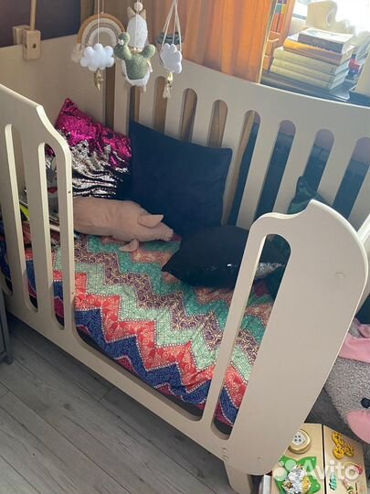 Детская кроватка можга красная звезда