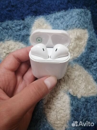 Беспроводные наушники