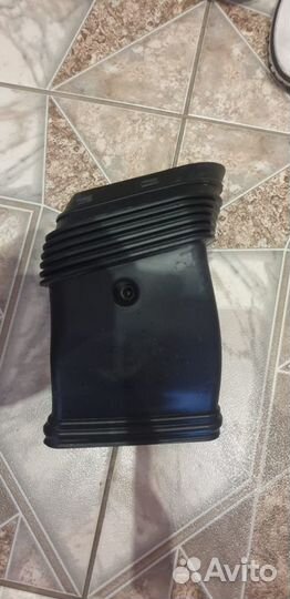 Патрубок воздуховода (оригинал)