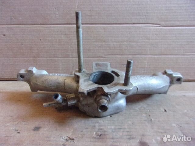 Форд Эскорт 1.3л., 82г., впускной коллектор