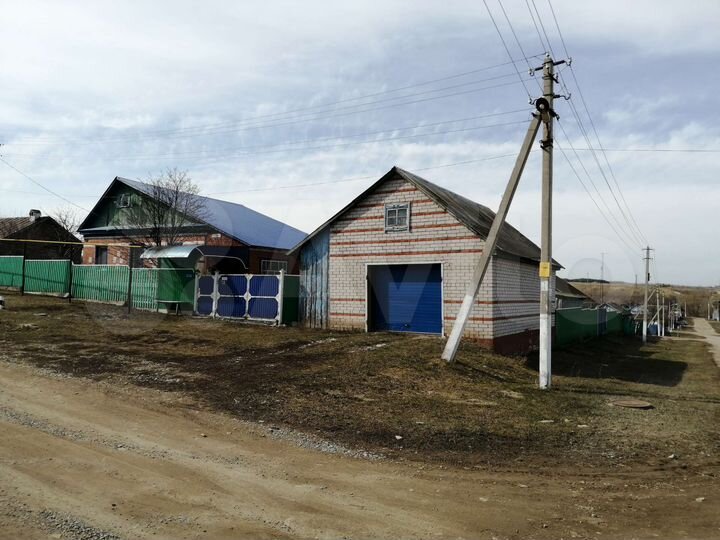 Дом 63 м² на участке 11 сот.