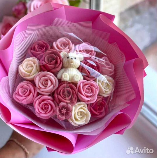 Сладкий подарок девушке