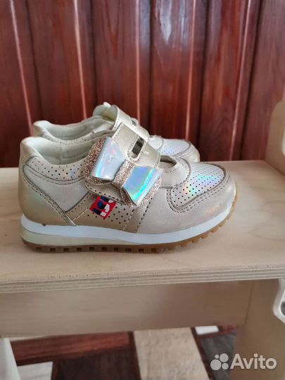 Ботинки сказка для девочки, 22 размер