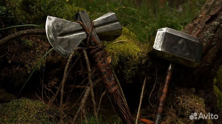 Топор двусторонний Гром