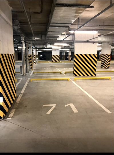 Машиноместо, 15 м²