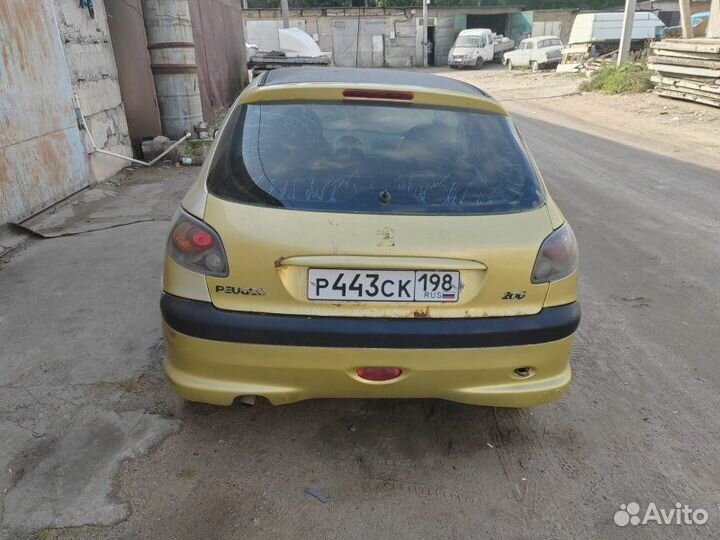 Авто в разбор Peugeot 206 1.4 KFW 2005
