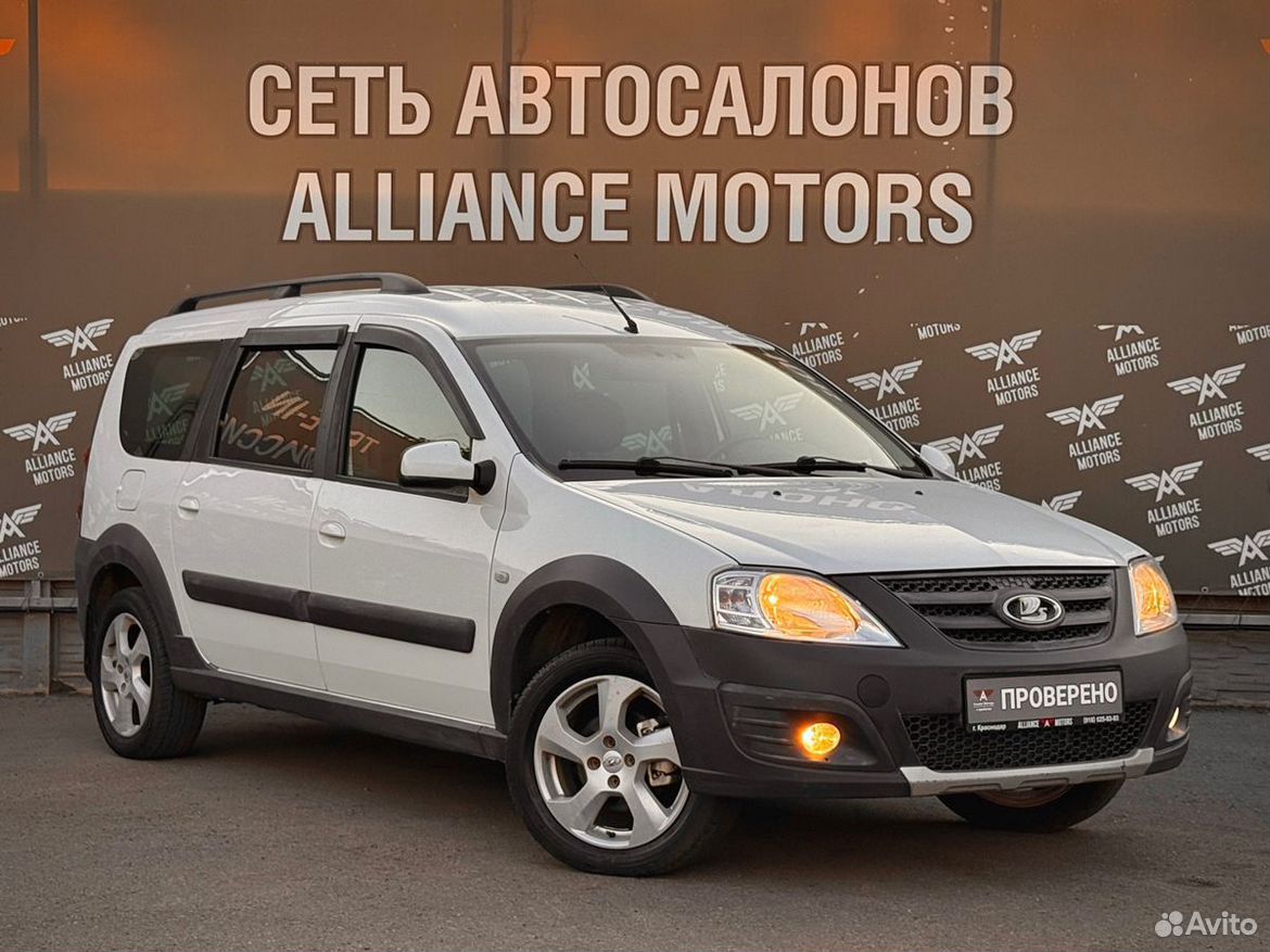 ВАЗ (LADA) Largus Cross 1.6 MT, 2019, 132 713 км
