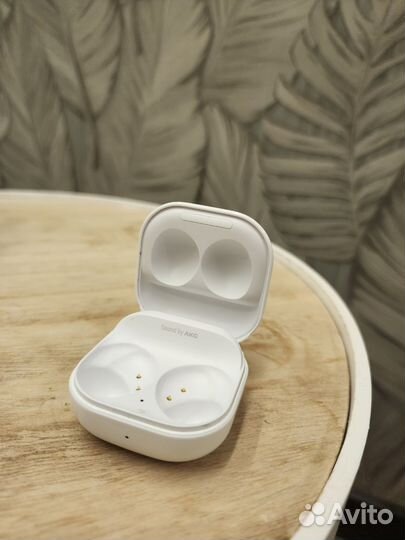 Samsung galaxy buds 2 кейс
