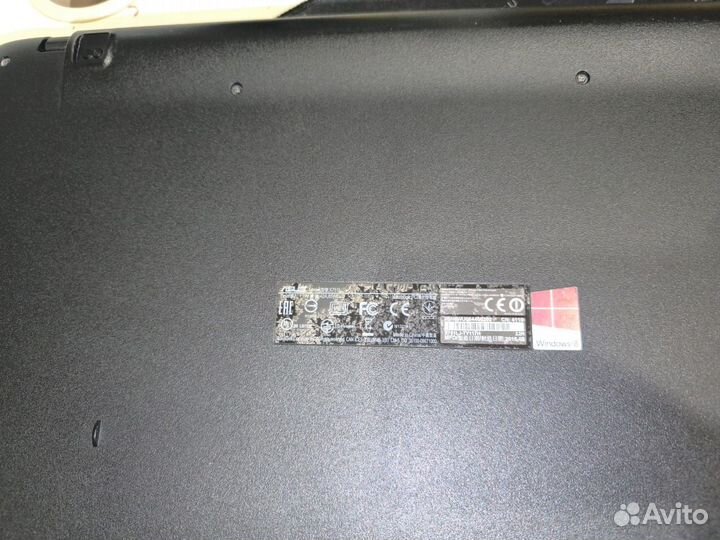 Ноутбук asus