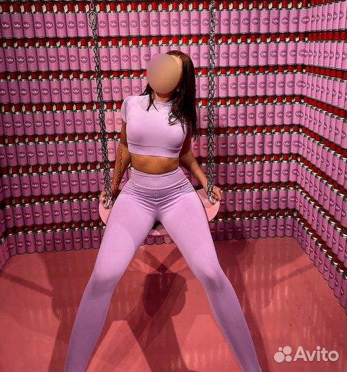 Спортивный костюм женский