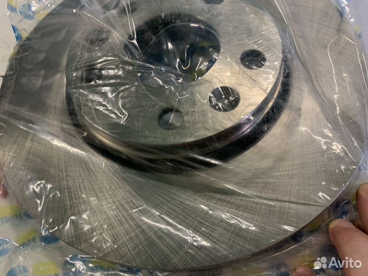 Диск переднего тормоза renault Arkana