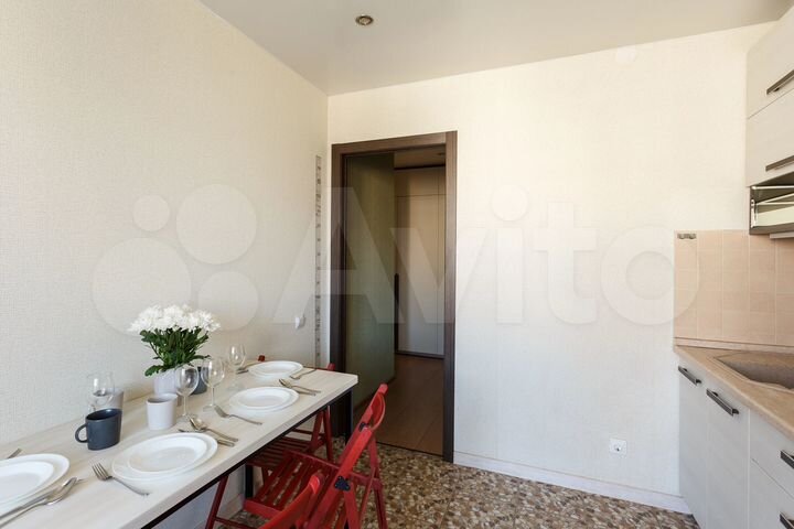 2-к. квартира, 50,3 м², 6/10 эт.