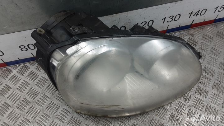 Фара Volkswagen Jetta 5 (2004-2011)