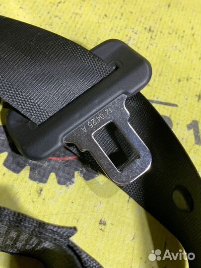 Ремень безопасности задний Hyundai Solaris RB G4FC