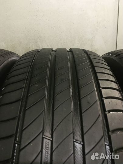 Michelin Primacy 4 225/60 R17 99V