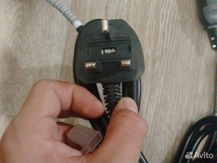 Шнур питания foxconn fm 026A