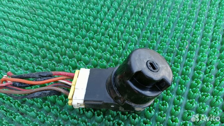 Контактная группа замка зажигания Chevrolet