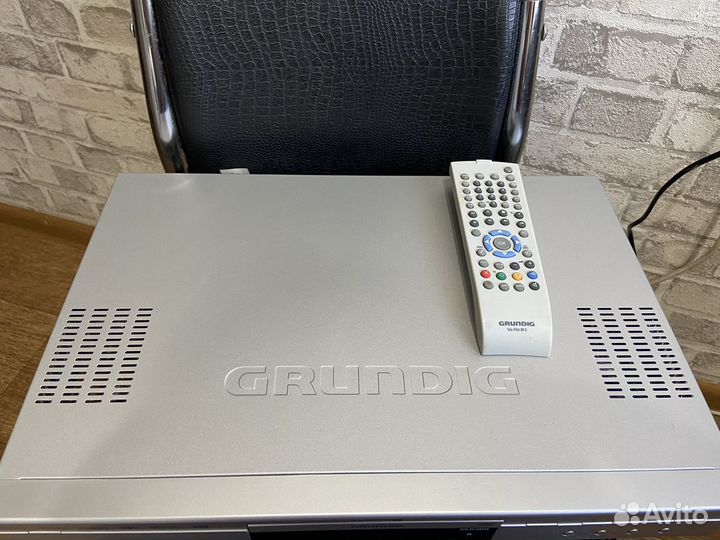 Dvd плеер panasonic S75, recorder Grundig GDR-5500